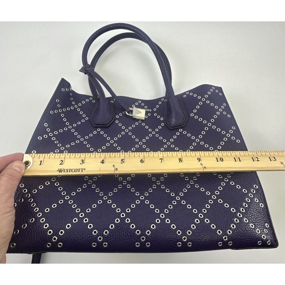 Michael Kors Mercer Stud and Grommet Large Convertible Leather Tote Purple Key - Picture 14 of 15